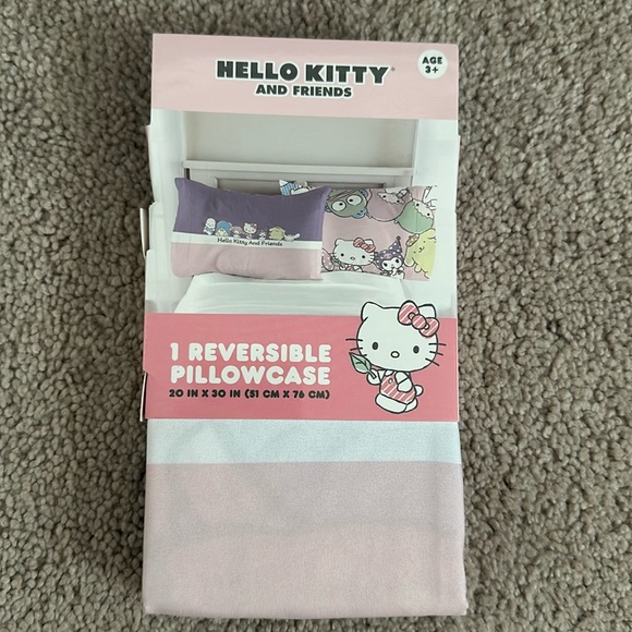 NWT Sanrio Hello Kitty and Friends Pillowcase - Picture 3 of 3